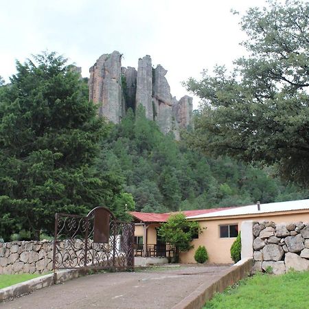 Hotel Paraiso Del Oso Cerocahui Luaran gambar