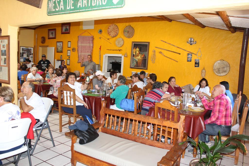 Hotel Paraiso Del Oso Cerocahui Luaran gambar