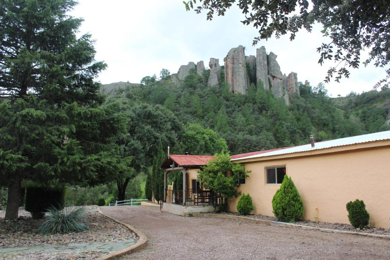 Hotel Paraiso Del Oso Cerocahui Luaran gambar